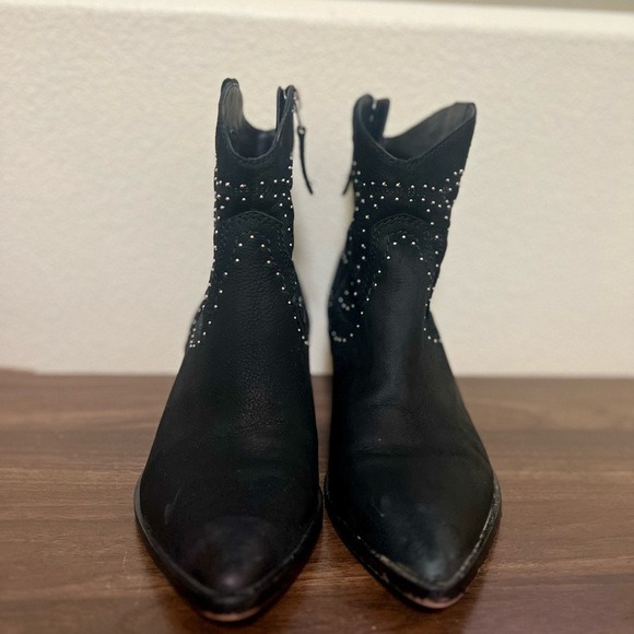 Dolce Vita Solow Stud Western Boots - Picture 5 of 6